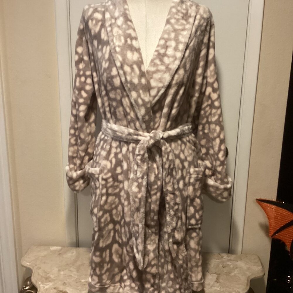 Soma Short Jaguar Spot Plush Short Robe S/M NWT